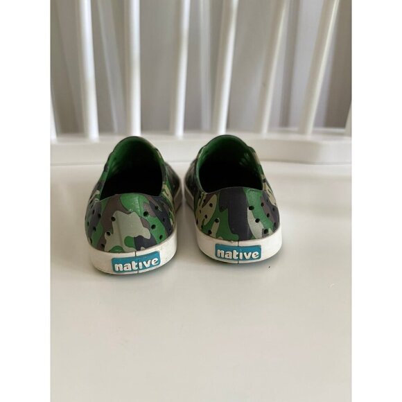 Native Shoes - Picture 4 of 5